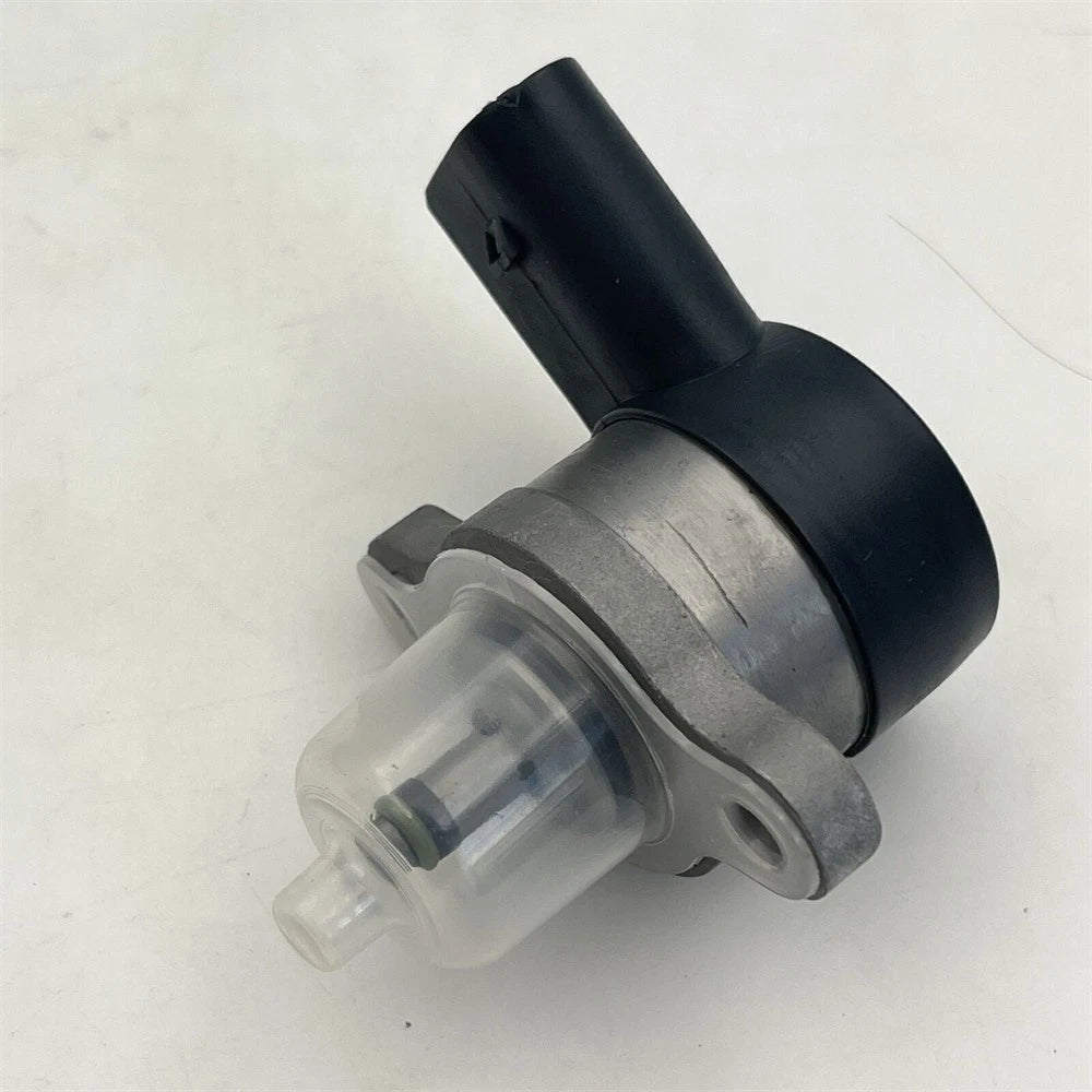 Fuel Injection Pressure Regulator Valve for Benz Jeep Dodge (2005-2010)
