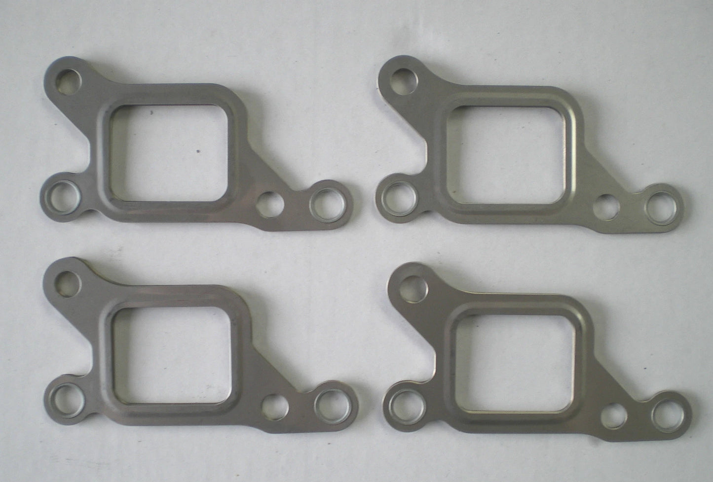 Exhaust Manifold Gaskets Challenger L200 Mitsubishi Shogun 2.8TD 2.8TDi 4M40T