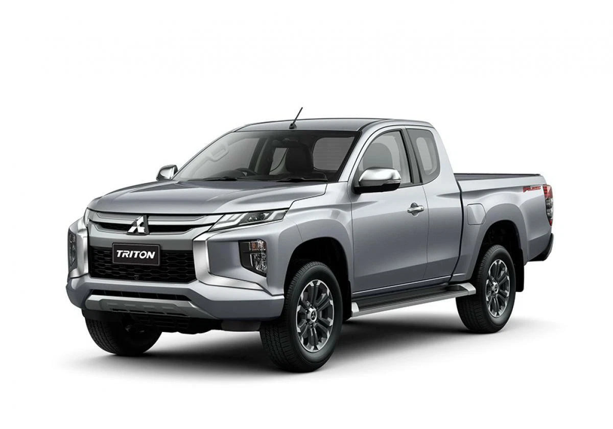 Black Fog Light Covers for Mitsubishi L200 Triton (2019-2020)