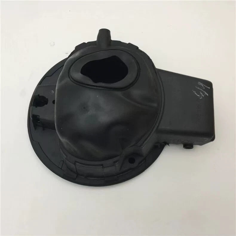 Fuel Filler Door Tank Lid Gas Cap Cover for VW Polo (2002–2018)