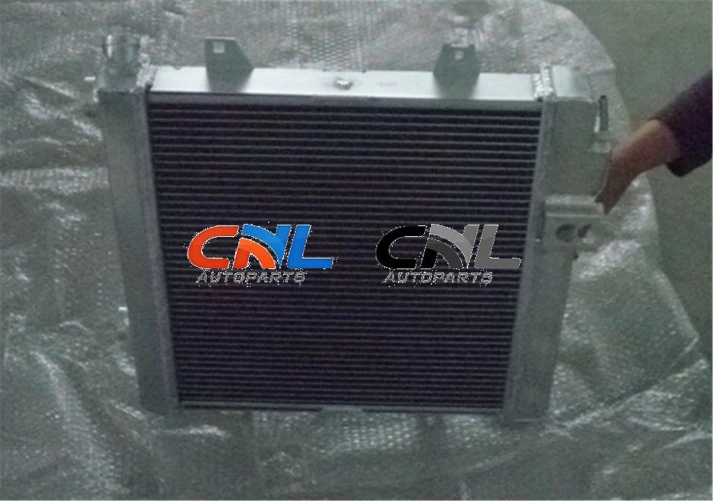 Aluminum Radiator 2 Rows for BMW E30 M3 2.3L (1986-1991) & 320is (1987-1993)