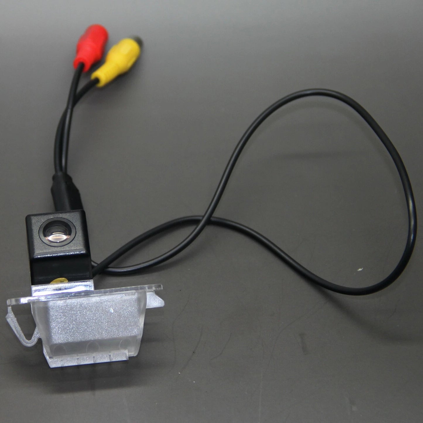 Reverse Rear View Backup Camera for Ford Focus Hatchback (2008–2010)