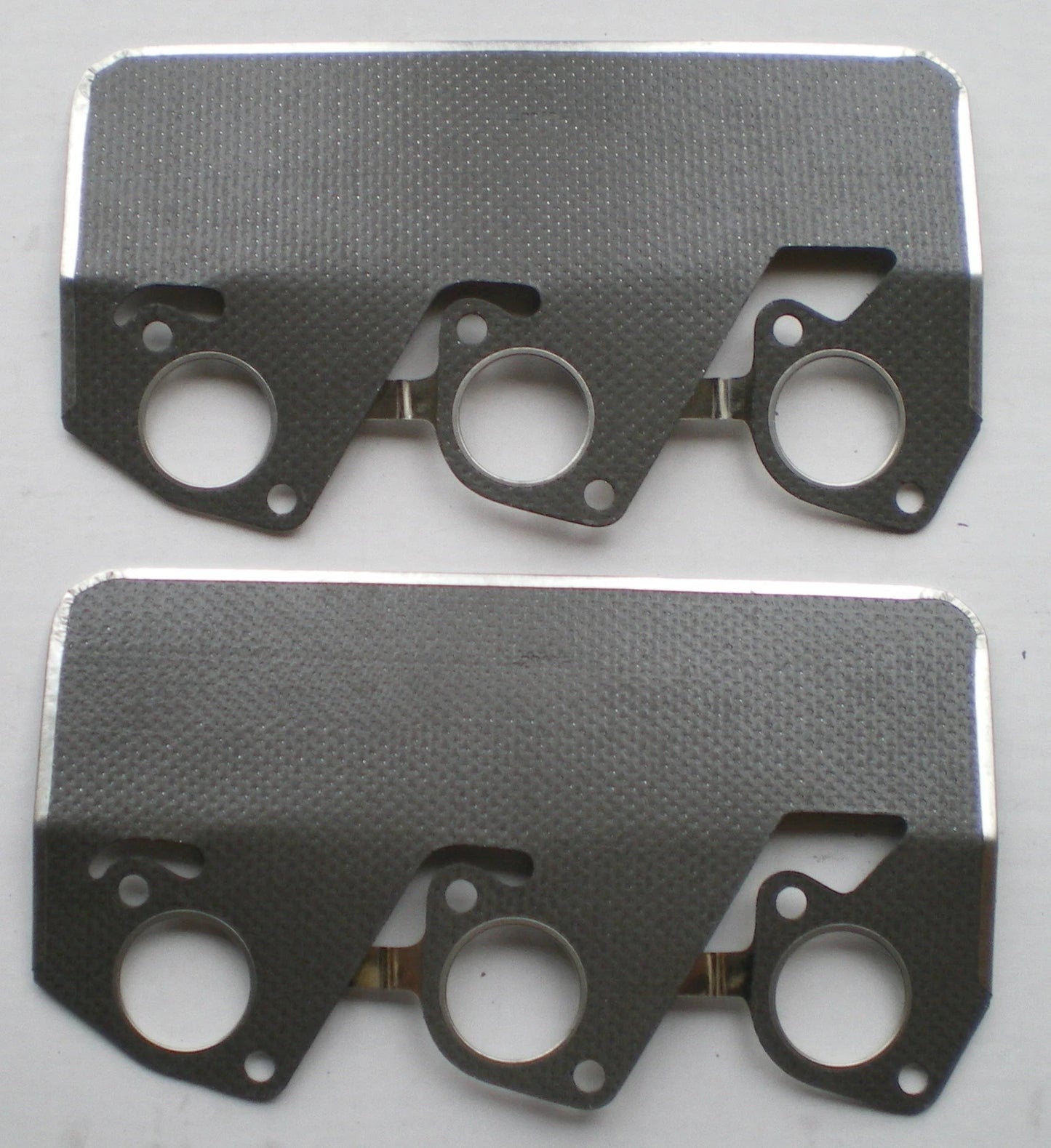 Exhaust Manifold Heat Shield Gasket for BMW 320/325/520/525 M20 10V