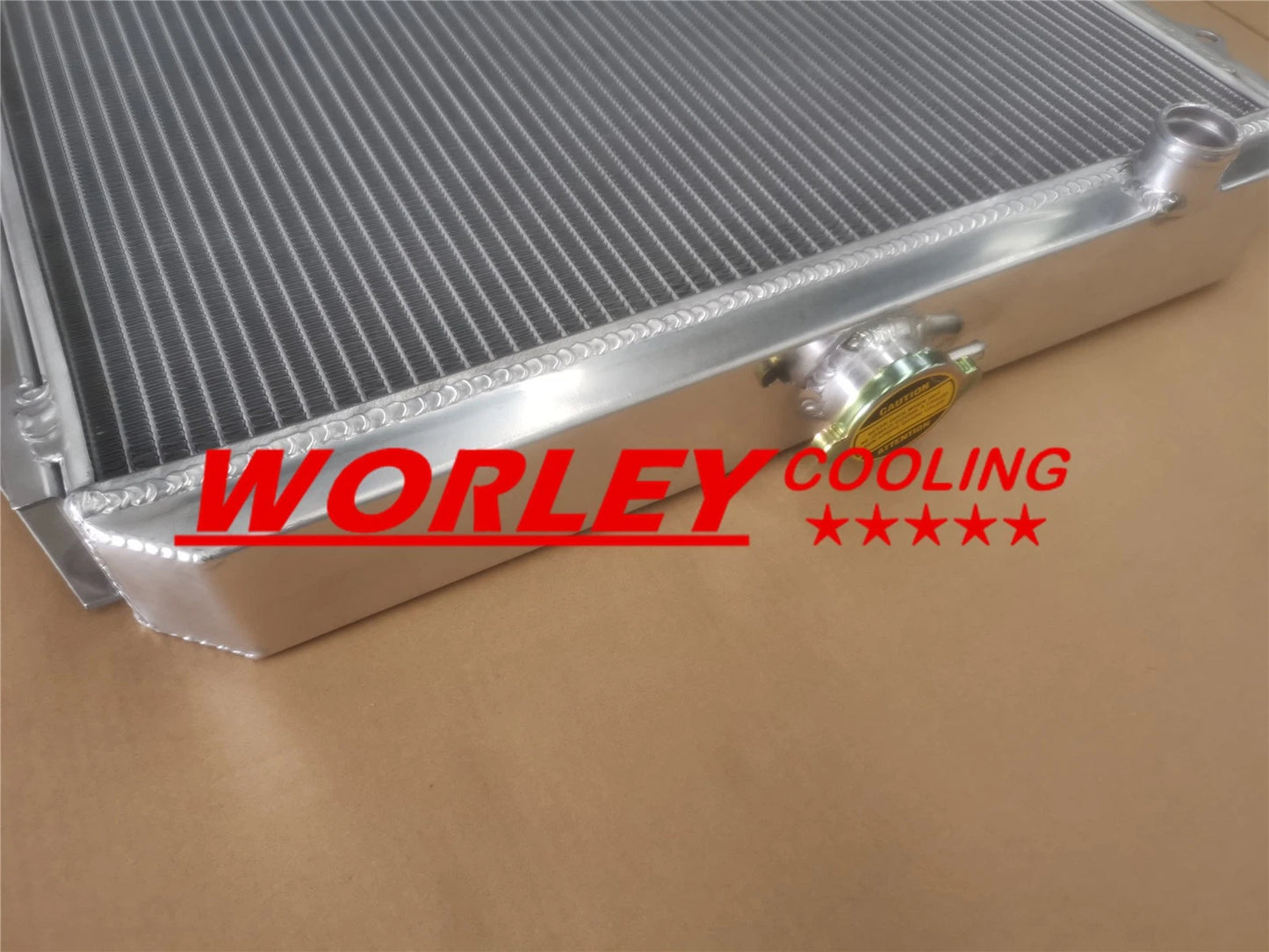Aluminum Radiator for Mitsubishi Pajero NH NJ NL NK 3.5L V6 Petrol (1994-2000)