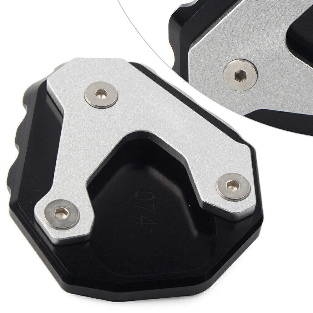 CNC Aluminium Kickstand Enlarger Plate for HONDA CB500X (2019-2023)