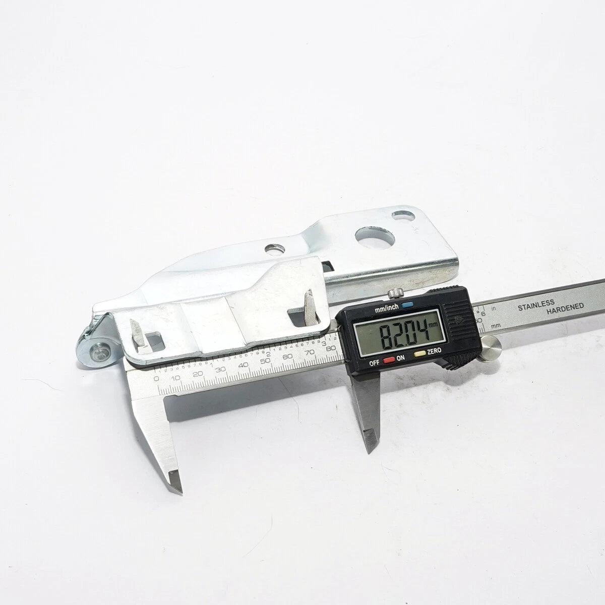 Bonnet Hinges for Nissan Navara D40 2005-2021