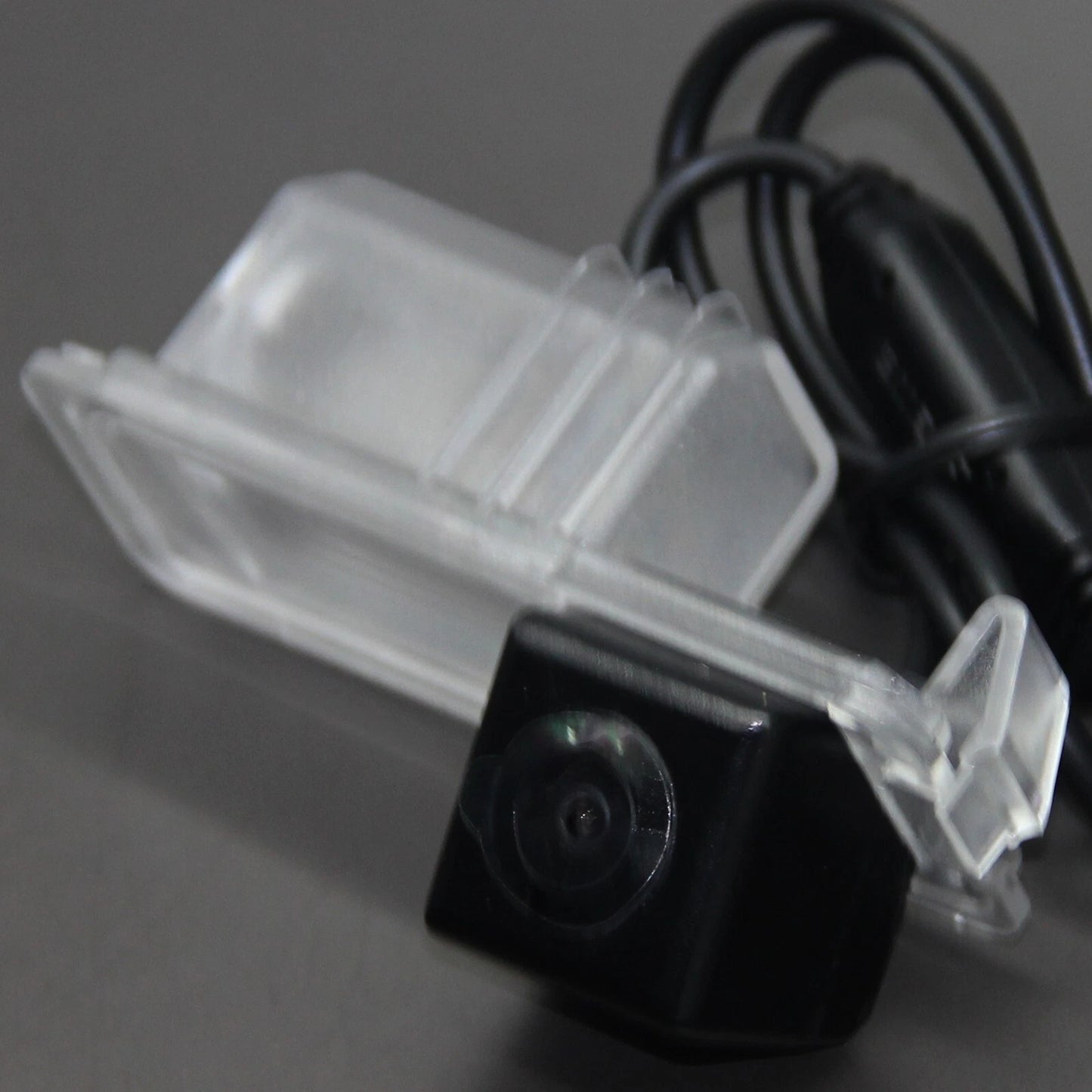 Car Reverse Rear View Backup Camera for Volkswagen CC (2012–2016)