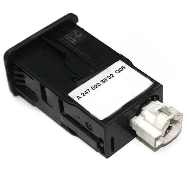 Multimedia USB Port CarPlay for Mercedes-Benz A GLA B GLB (2013–2025)
