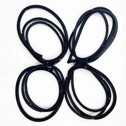 4x Door Rubber Weatherstrip Fits Toyota Corolla Altis CE120 ZZE121 ZZE122 4D D05