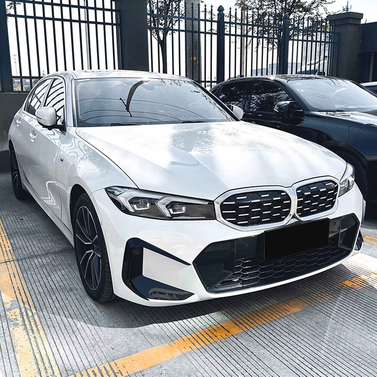 2 x Gloss Black Front Side Fog Light Trim Covers for BMW G20 G21 (2023-)