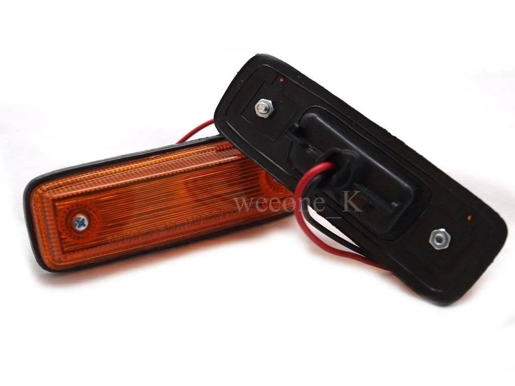 Side Marker Turn Signal Light for Toyota Hilux LN40 (1979-1983)