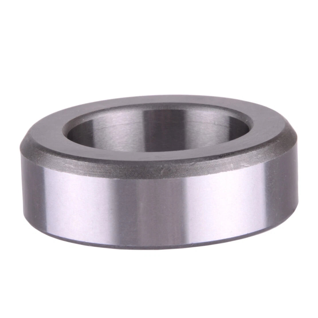 Rear Wheel Axle Bearing Retainers for Mitsubishi Pajero Shogun Montero (1991-1999)