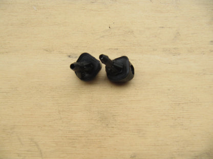 WINDHIELD NOZZLE JETS for TOYOTA HILUX PICKUP (1989-2004) 2 x