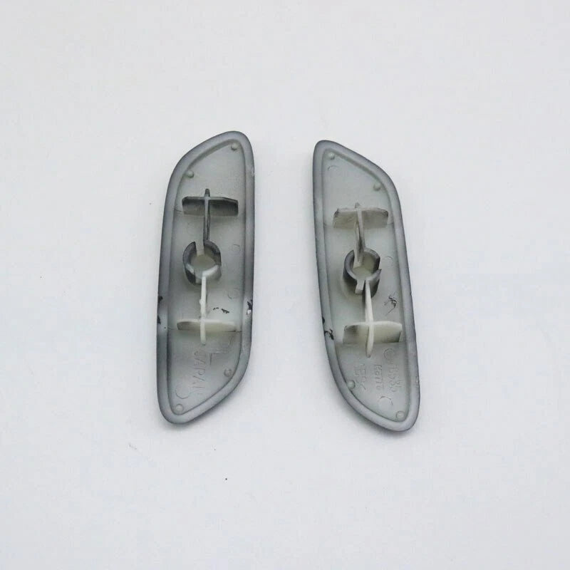 Front Headlamp Washer Spray Nozzle Cover for LEXUS IS250 IS300 IS350 (2009-2010)