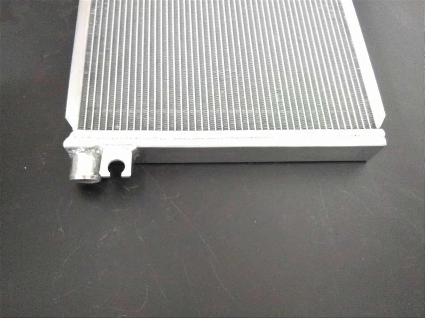 3ROW Aluminum Radiator for BMW M6 E24, M5 E28 (1987-1988)