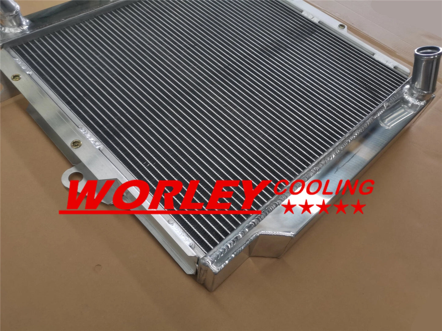 Aluminum Radiator + Fan for Land Cruiser 70 Series FJ73 FJ75 Petrol (1985-1993)