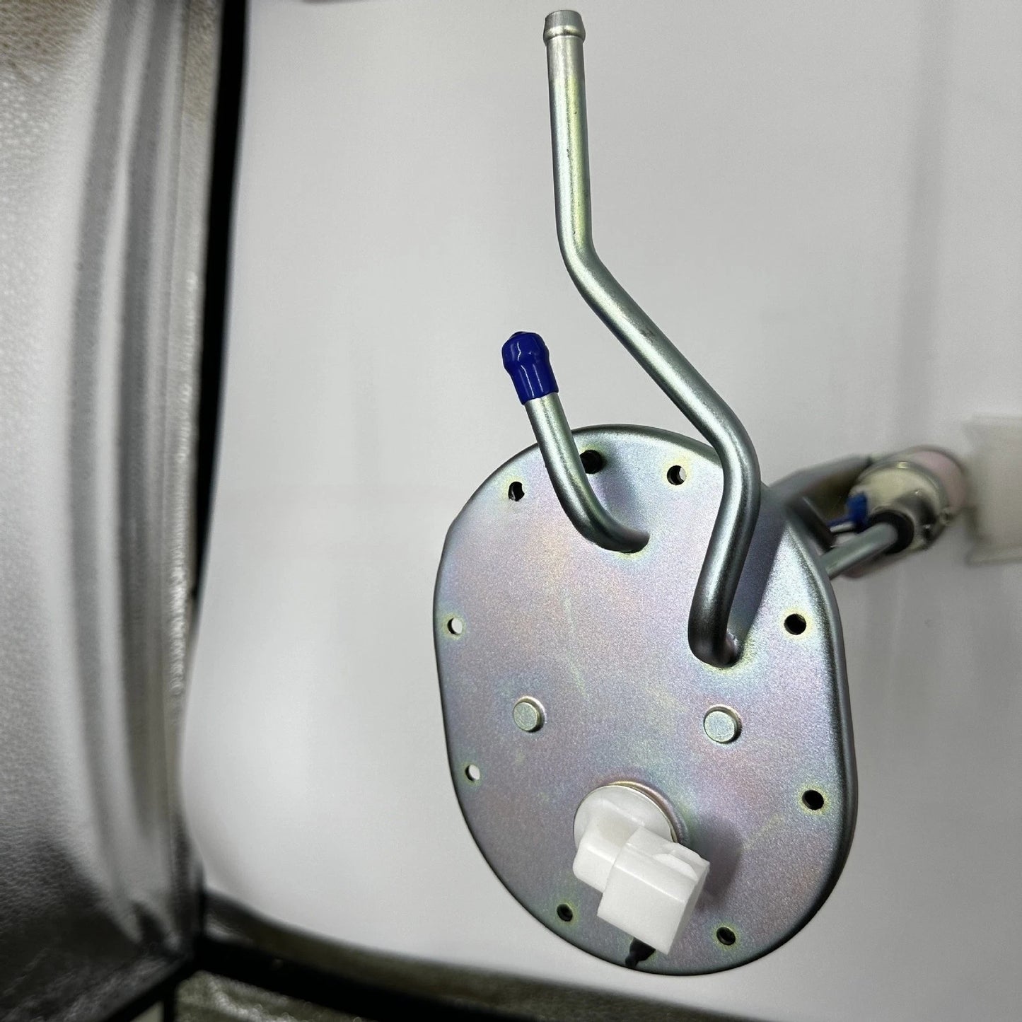 Fuel Pump Module Assembly for Mazda B2200