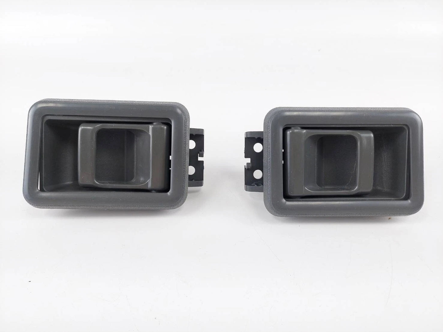 Inner Door Handle & Bezel for Nissan Navara D21 (1986-1997)