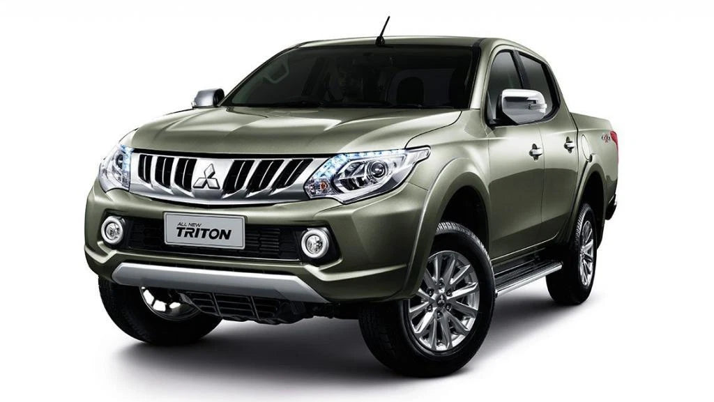 Fog Light Covers for Mitsubishi L200 Triton (2015-2016)