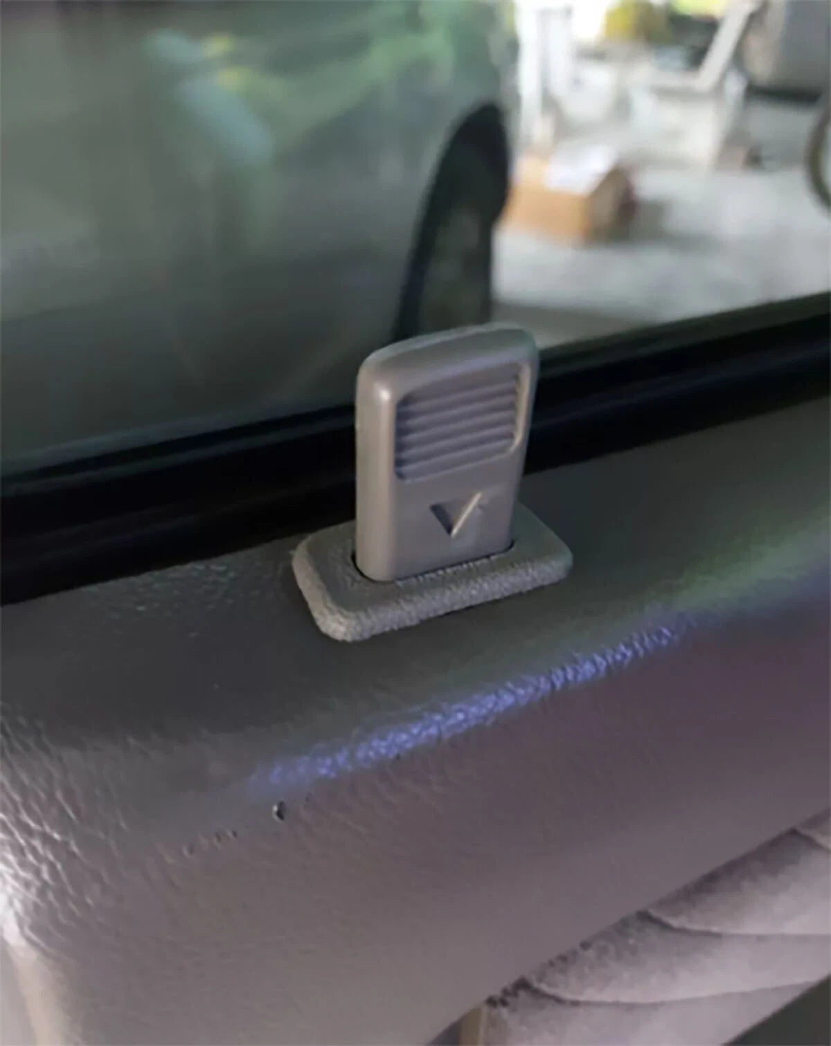 Door Lock Knobs 2 x for Holden Rodeo (1989-2001)