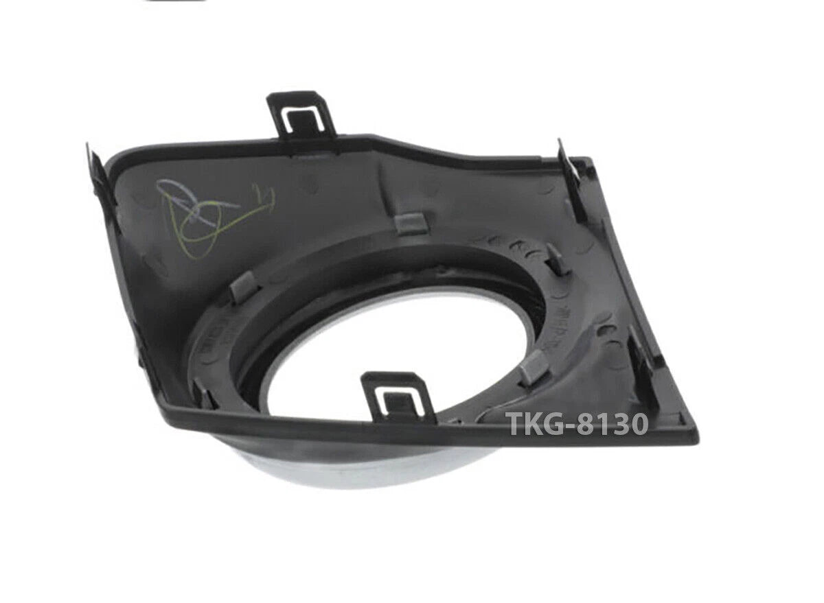 RH Fog Light Cover for Mitsubishi L200 Triton MQ MR (2015-2018)