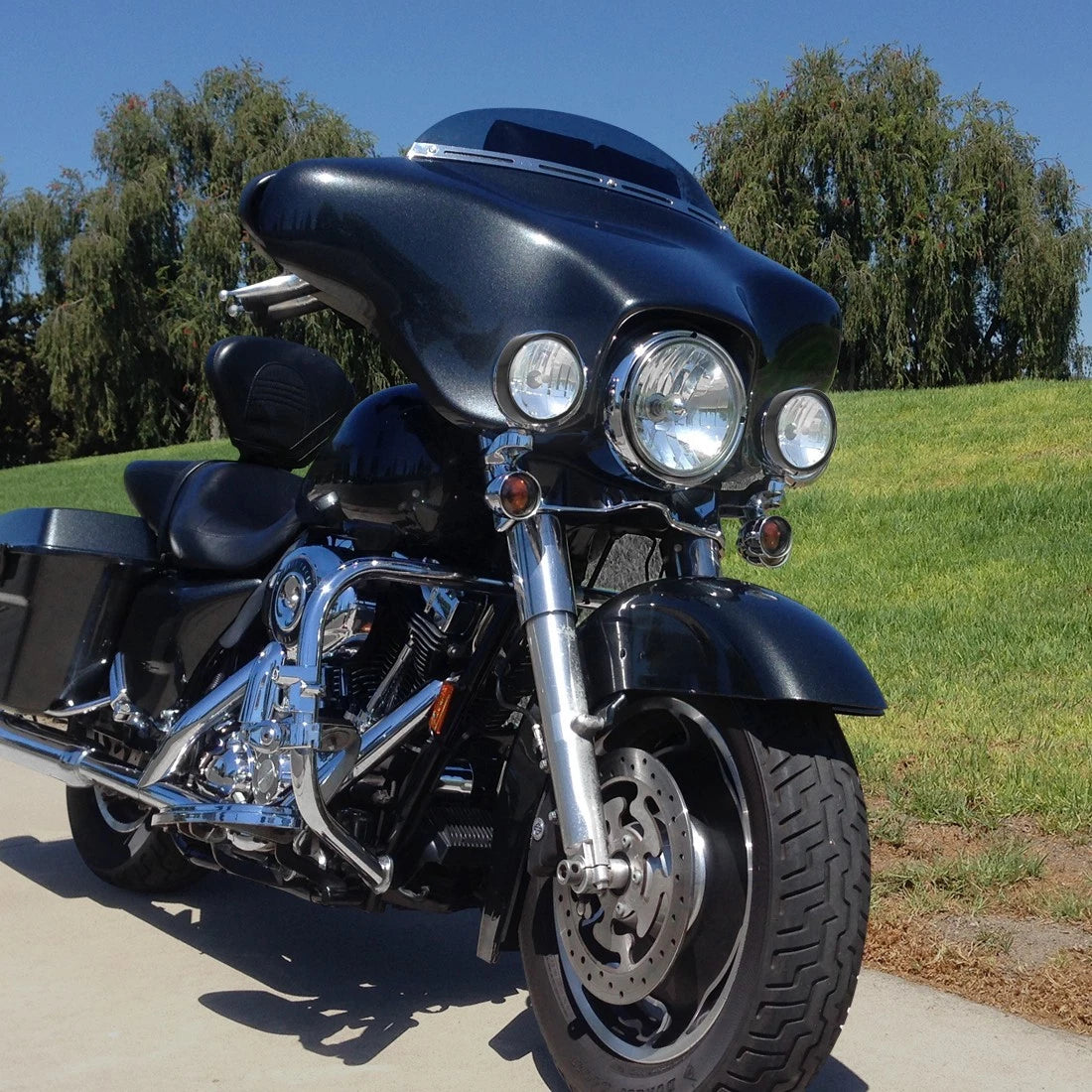 2 x 4.5" Fog Light Trim Ring for Harley Dyna (2010–2010)