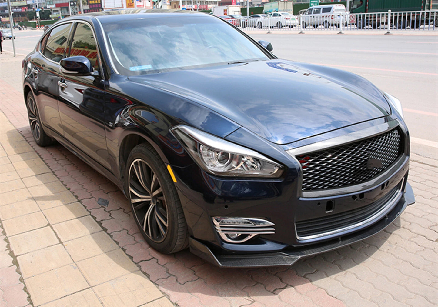 Front Bumper Grille for Infiniti Q70L Q70 (2015-2019)