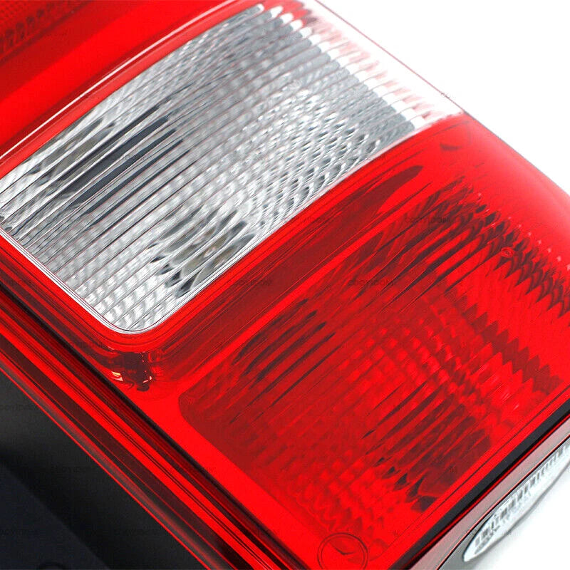 Left Tail Light Rear Brake Lamp Assembly for Mercedes Benz Metris (2016-19)