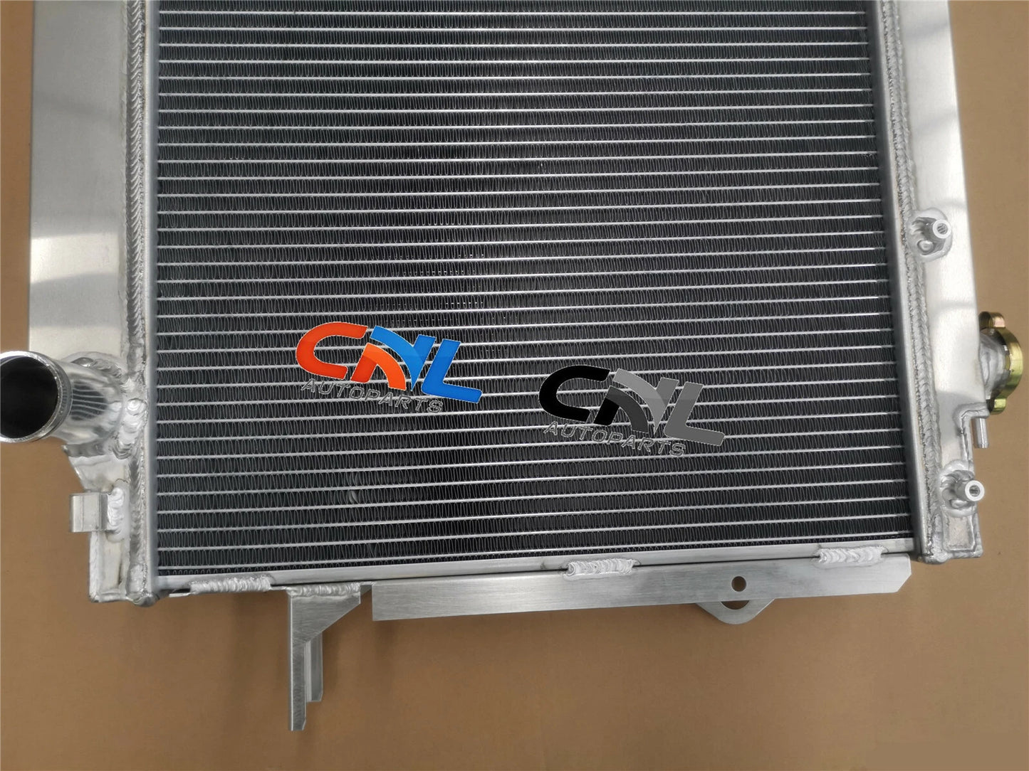 Aluminum Radiator for Toyota Landcruiser, Lexus LX450 (1993-1997)