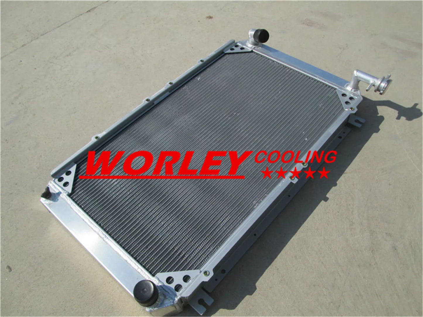 3 Row Aluminum Radiator for Nissan Patrol Y60 GQ (1987-1997)