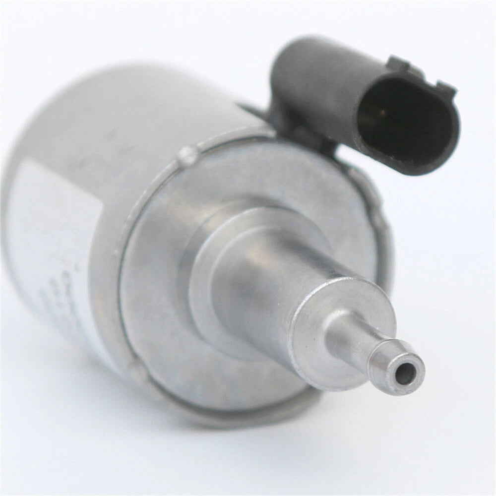 12V/24V Diesel Fuel Pump for Webasto Air Heater 2000W (No Year Specified)