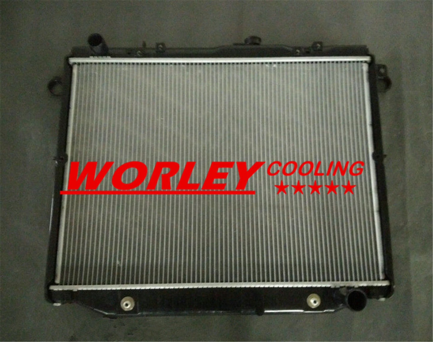 Radiator for Toyota Landcruiser 100 Series 4.7 V8 (1998-2007)