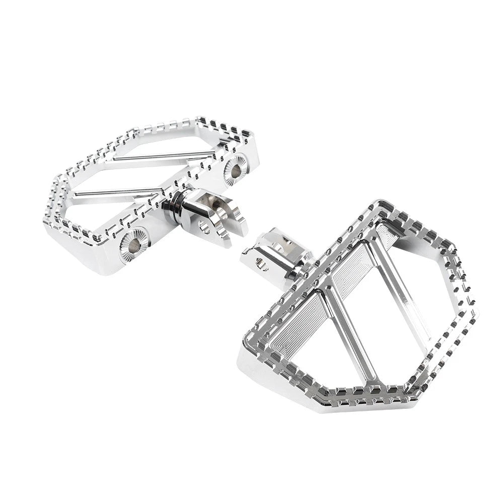 Chrome Mini Foot Pegs for Harley Softail (2018-2023)