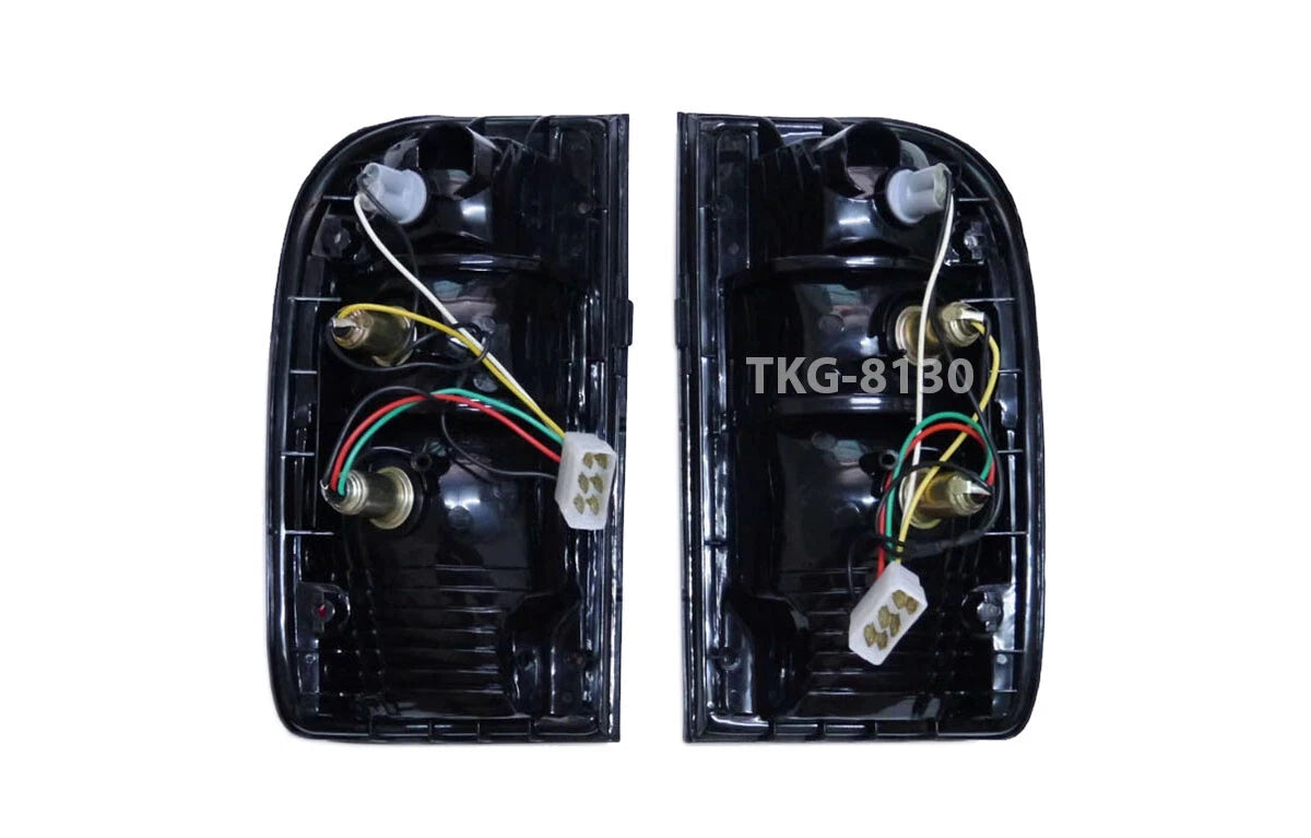 2 x Rear Tail Lights for Toyota Hilux MK4 (2003-2004)