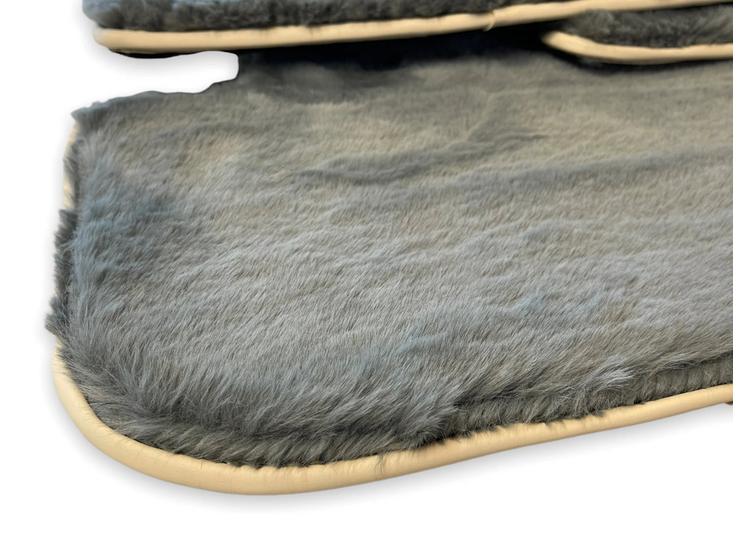 Sheepskin Floor Mats for Rolls Royce Cullinan (2019-2022)