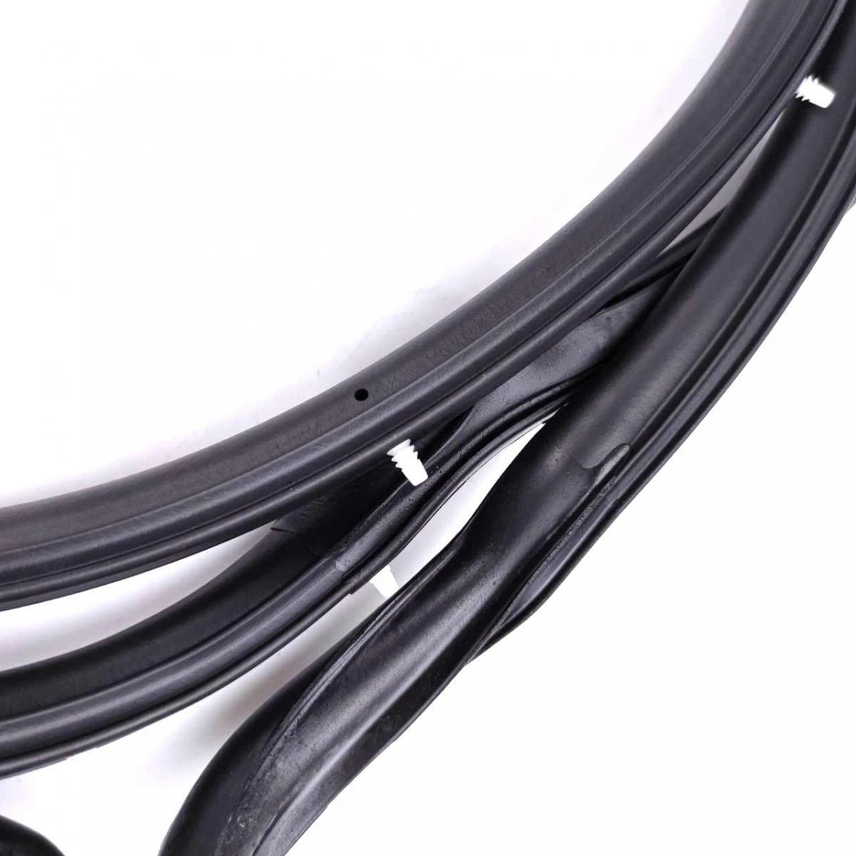 Door Rubber Weatherstrip Front LH Fits Mitsubishi Lancer E-CAR CB2 Sedan 1992-96