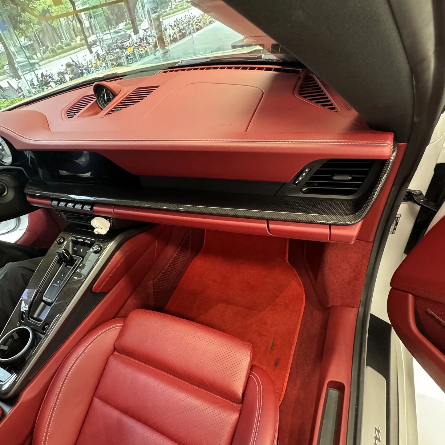Gloss Carbon Fiber Dashboard Vent Trim for Porsche 911 992 (2019-2024)