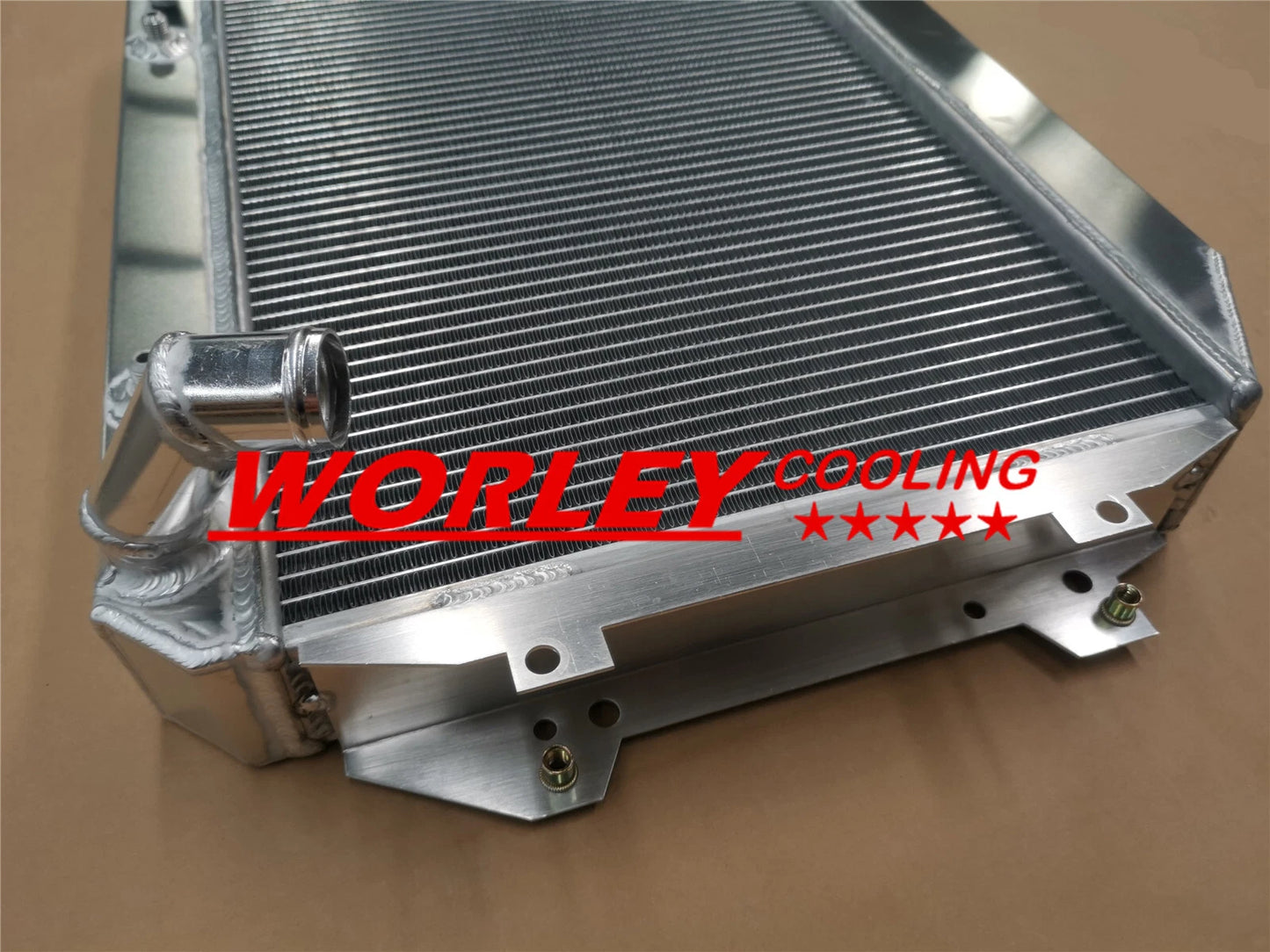 3 Row Radiator & Fans for Datsun 240Z/260Z Fairlady Z (1970-1975)