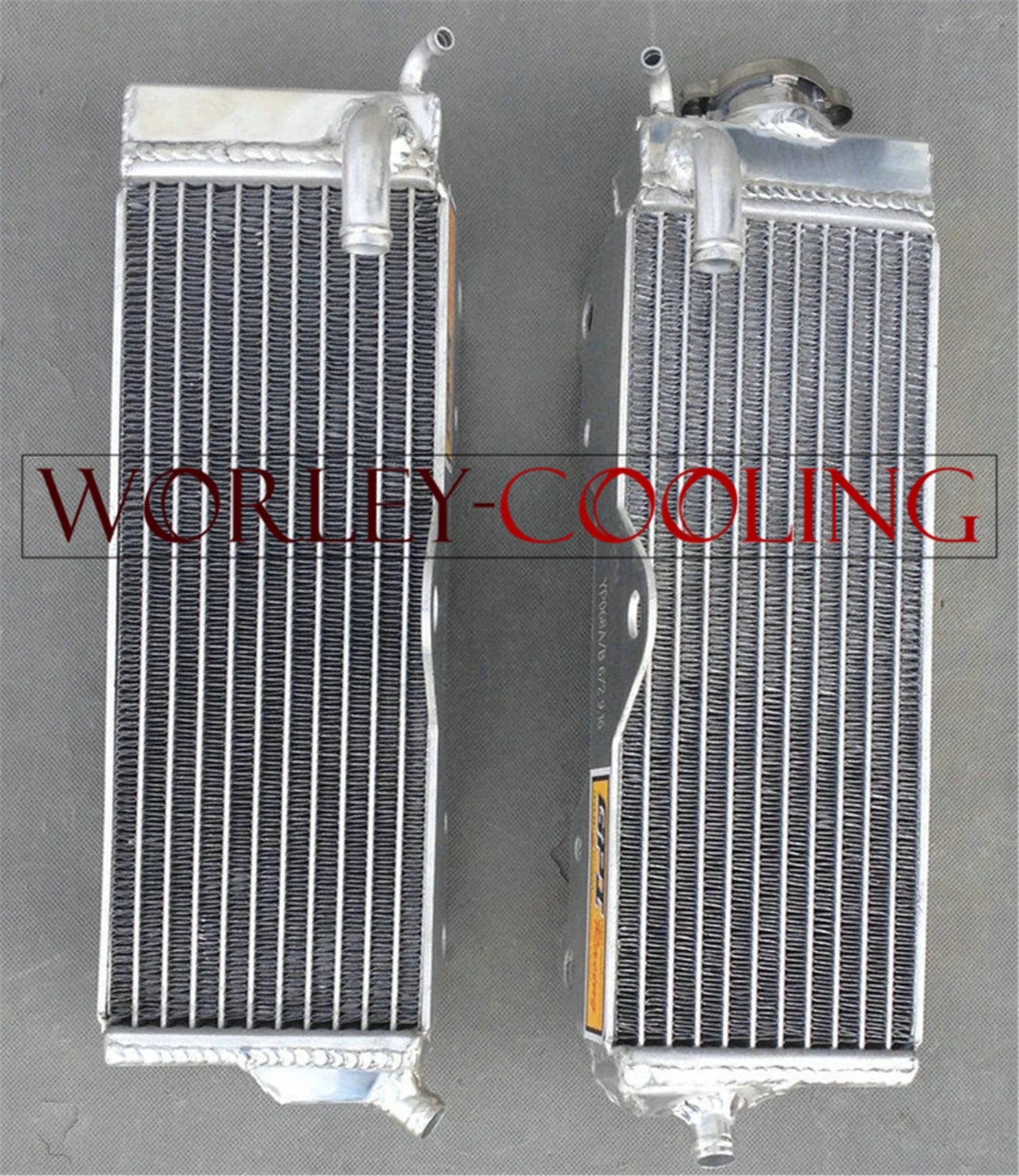 Aluminum Radiator + Red Silicone Hose for Honda CR500R (1985-1988)