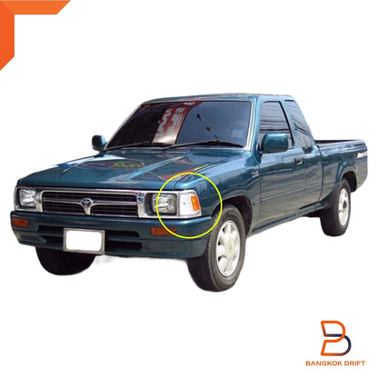 Amber Turn Indicator Light Blinker Lamp for Toyota Hilux Ute (1988-2005)