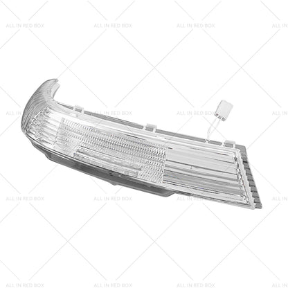 Front Right Wing Door Mirror Indicator for VW Touareg (2003-2006)