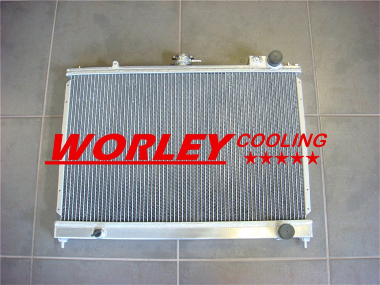 Aluminum Radiator for Nissan Skyline R31 2.0L 3.0L 6cyl (1985-1990)