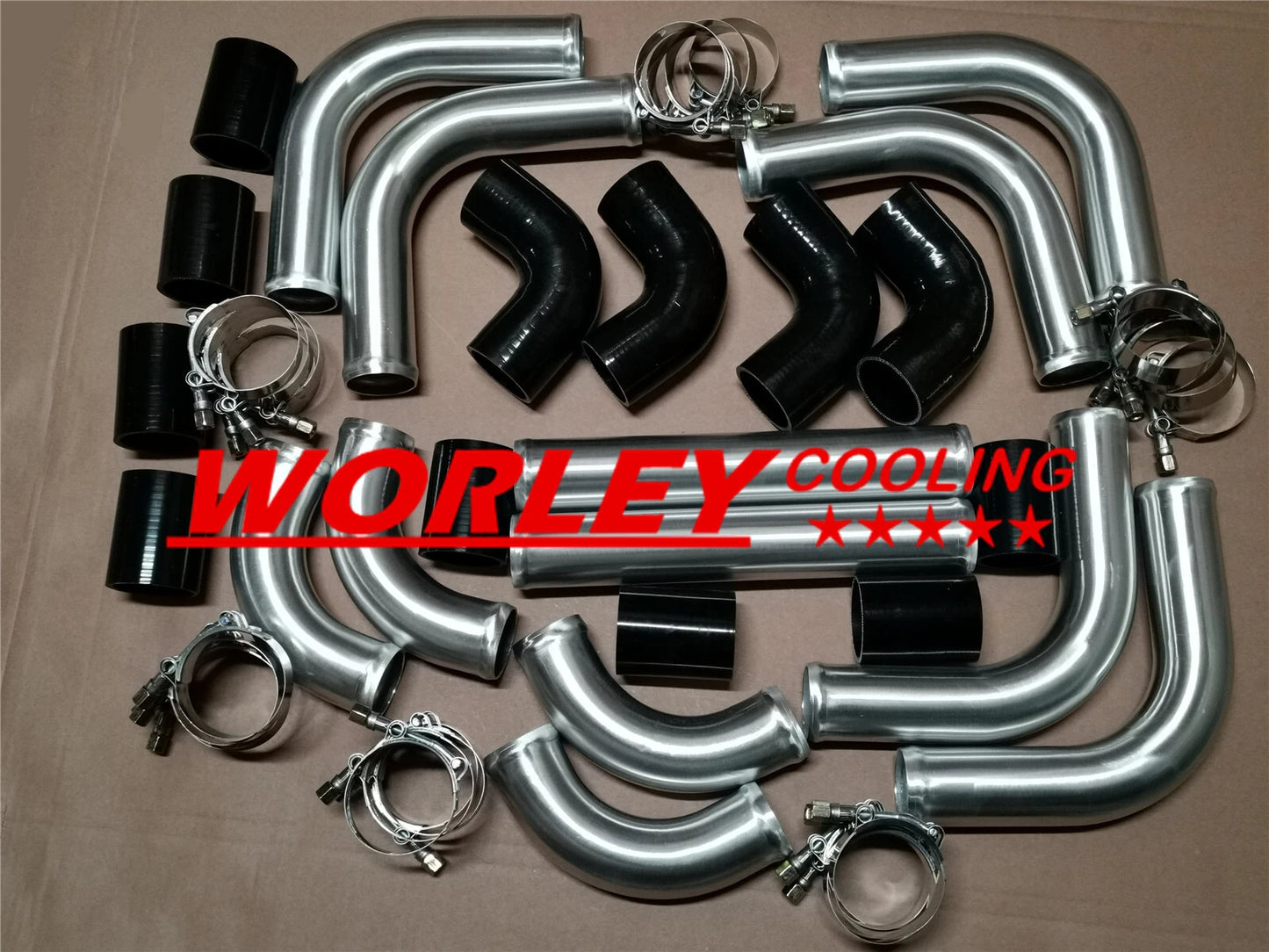 600x300x76mm Front Mount Intercooler + 3" Pipes + Black Hoses