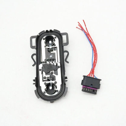 1pc Rear Tail Light Socket Holder With Plug for BMW X1 (2016–2019)