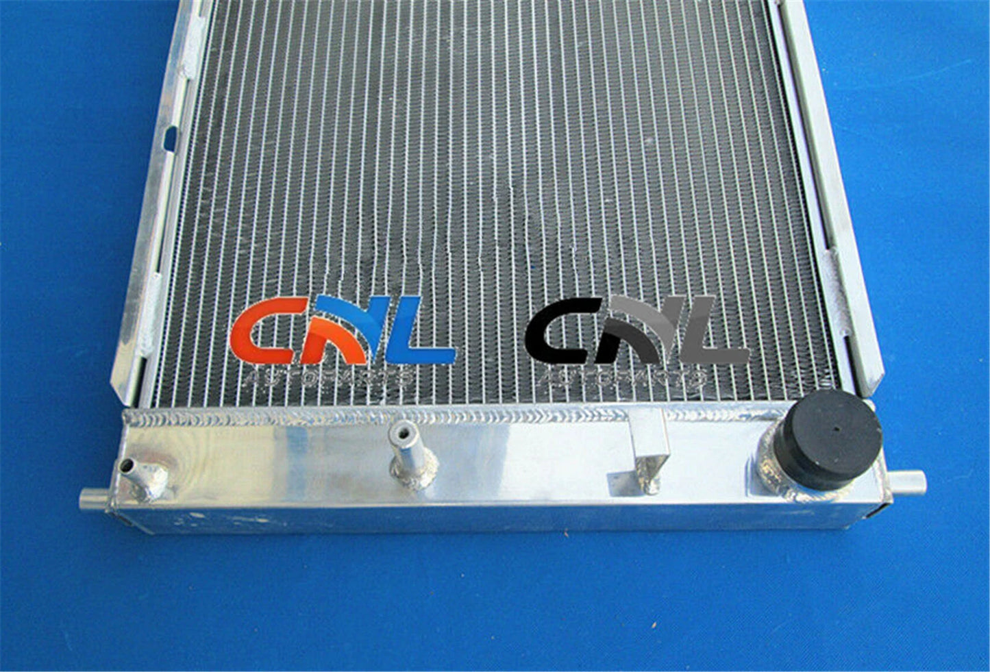 Aluminum Radiator for Ford Mustang (1997-2004)