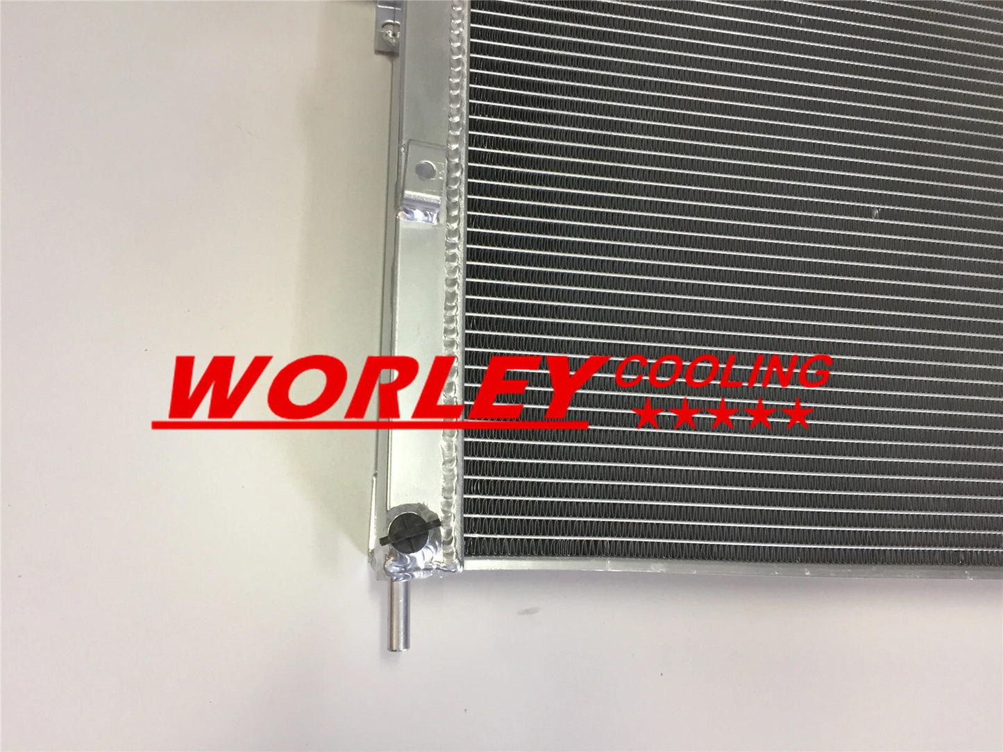 Aluminum Radiator for 1999-2005 Jeep Grand Cherokee 4.7 V8 (1999-2005)