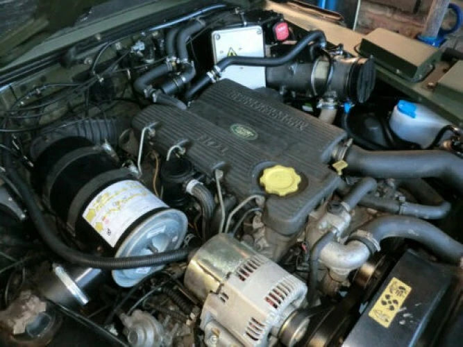Vacuum Pump for Land Rover Defender, Discovery, Range Rover (1994-2002)