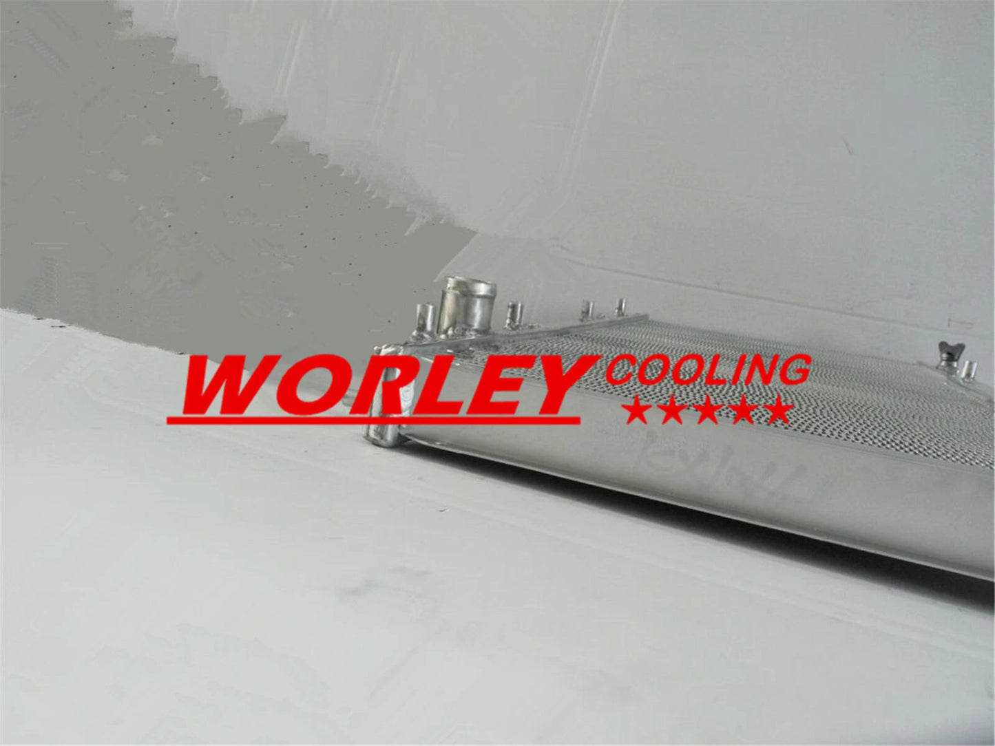Aluminum Radiator for Mitsubishi FTO 1994-2000 2.0 V6 & Fan