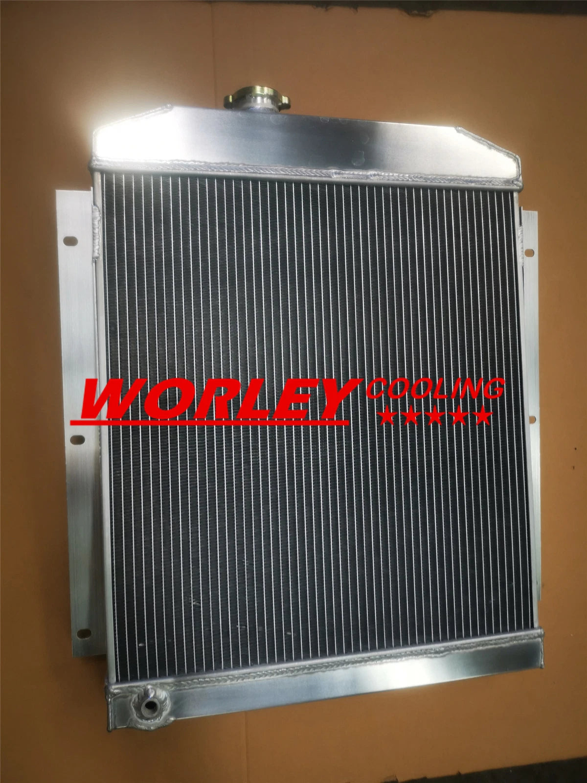 44mm 3 Row Aluminum Radiator for Chevy Pickup Truck (1947-1954)