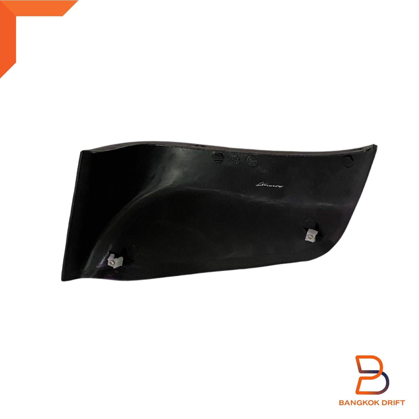 LH Rear Tub Wheel Arch Stone Guard Cover for Toyota Hilux (88-97)